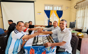 Bawaslu Belu Awali HUT ke-8 dengan Turnamen Catur