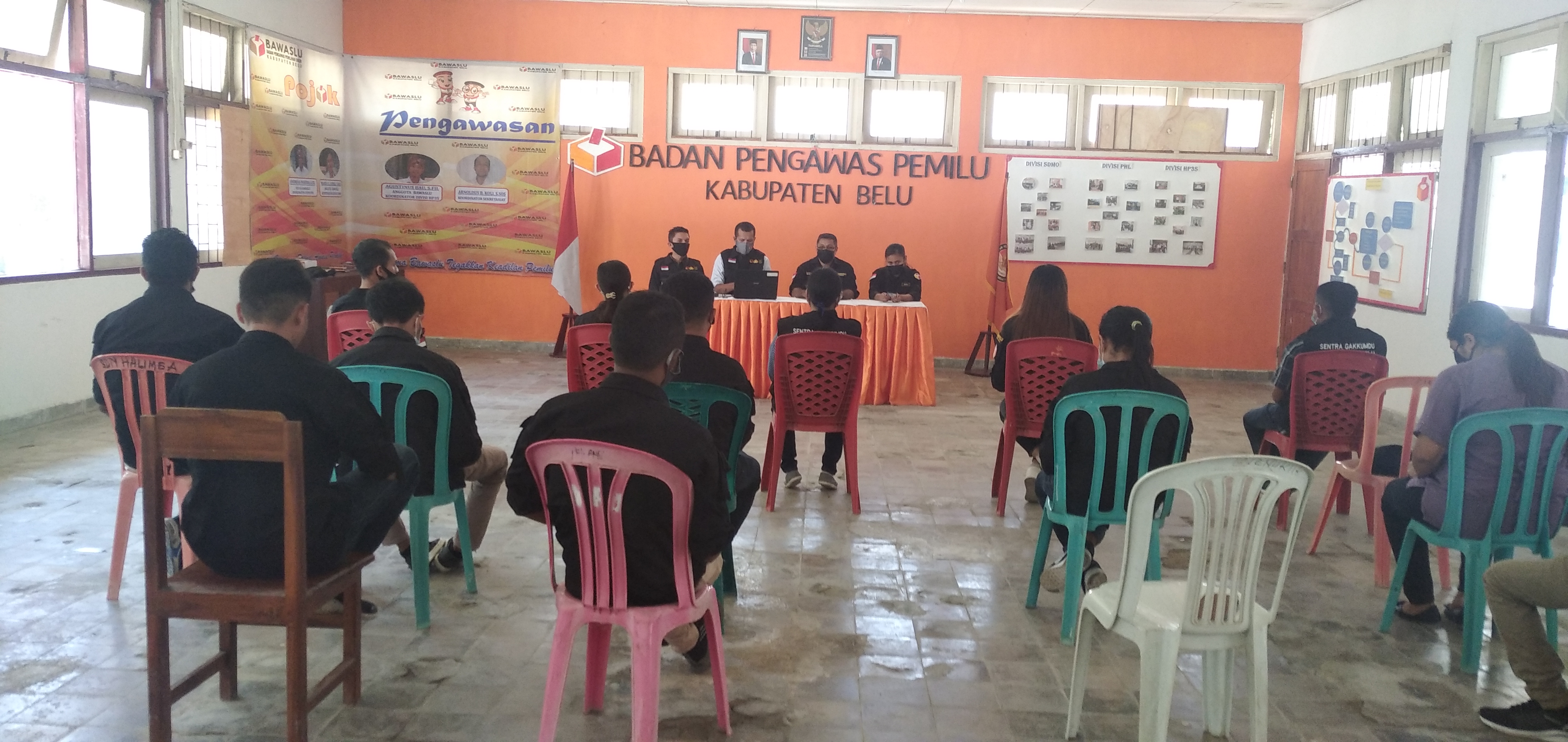 Bawaslu Belu Gelar Rapat Penguatan Kapasitas Penanganan  Temuan dan Laporan
