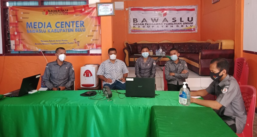 Bawaslu Kabupaten Mengikuti Zoom Meeting Terkait Pembentukan Unit BDP