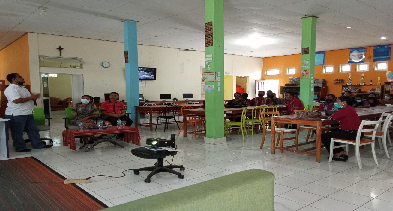 Bawaslu Belu Visitasi ke Kantor Dinas Perpustakaan dan Kearsipan Kabupaten Belu