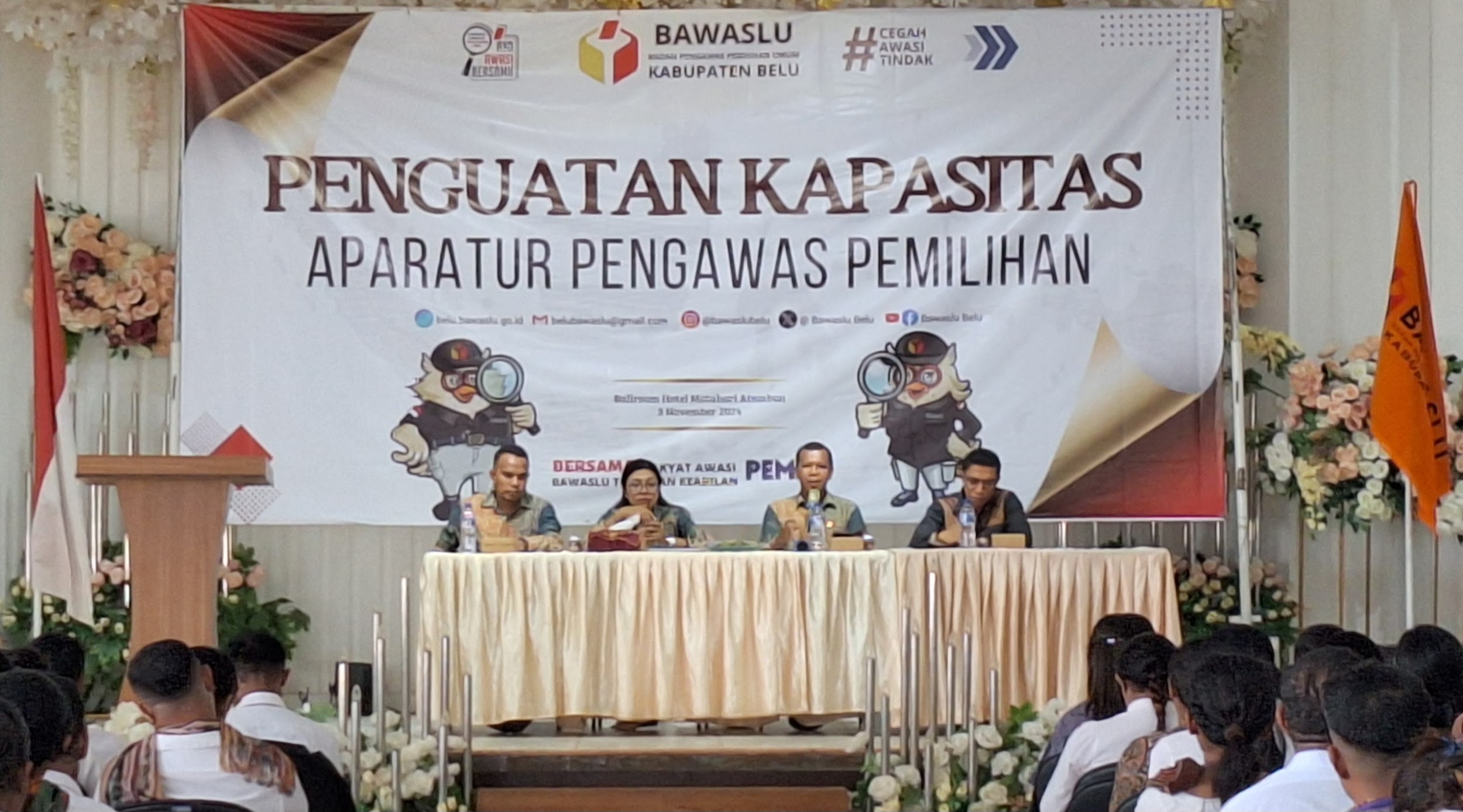 Anggota Bawaslu Belu Berikan Penguatan Kapasitas kepada 374 anggota PTPS Terlantik