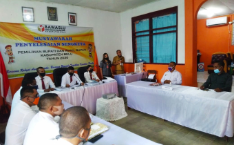 Sidang Sengketa: Bawaslu Belu Lakukan Musyawarah Tertutup