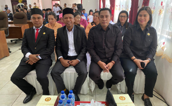 Bawaslu Menghadiri Pelantikan 30 Anggota DPRD Kabupaten Belu