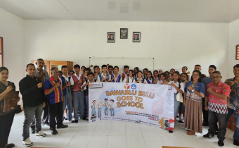 Seru! Bawaslu Belu Jadi “Guru Sejam” di SMAN 4 Atambua, Ajak Pelajar Melek Demokrasi