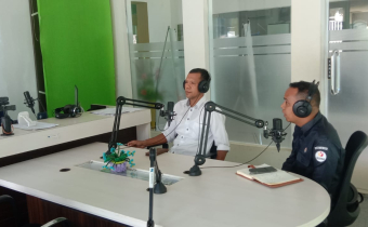 Bawaslu Belu Bincang Konsolidasi Demokrasi di RRI Atambua