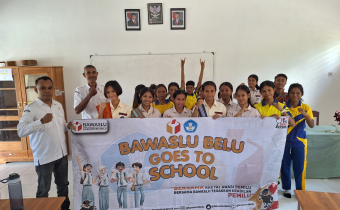 Bawaslu Belu Kembali Goes To School, Bekali Siswa SMAN 4 Atambua Jadi Pemilih Cerdas